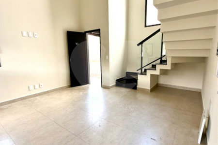 Casa à venda ou para alugar com 3 quartos, sendo 1 suíte, no condomínio Residencial Marchant Buarque, Atibaia - SP