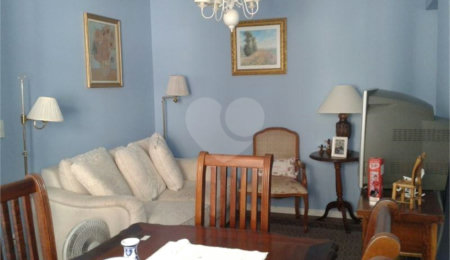 Apartamento à venda com 2 quartos em Moema, São Paulo, SP