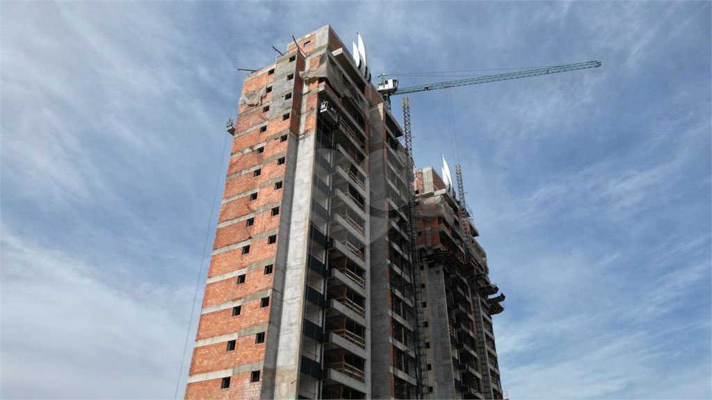 Apartamento à venda com 3 suítes no Centro, Sorocaba, SP
