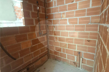 Casa à venda com 2 quartos, sendo 1 suíte,  no condomínio Campina Grande, Rio de Janeiro - RJ