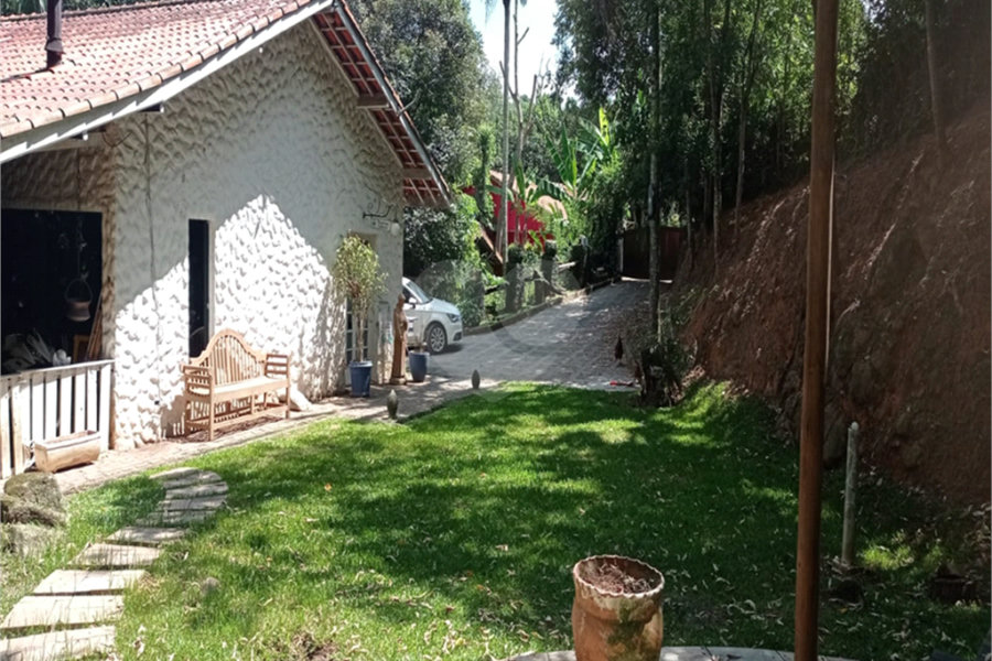 Casa Térrea à venda com 3 quartos, sendo 1 suíte, em Serra da Cantareira, Mairiporã, SP