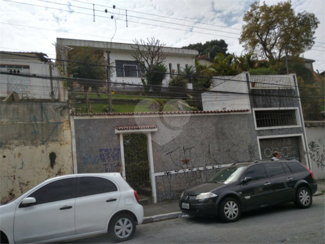 Sobrado à venda com 3 quartos em Tremembé, São Paulo, SP