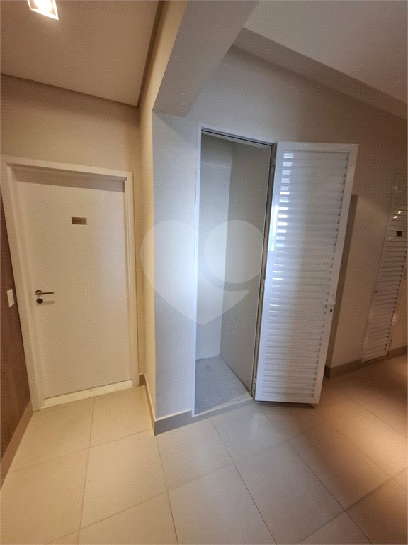 Apartamento à venda com 2 suítes em Vila Homero, Indaiatuba, SP