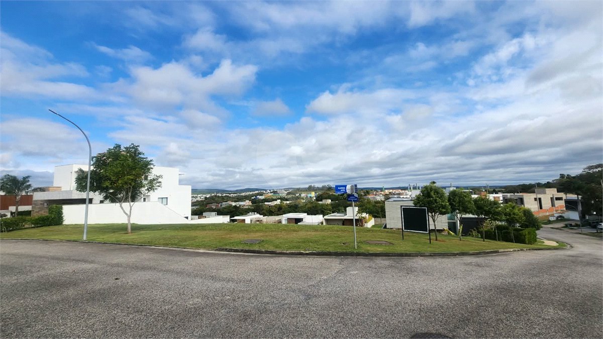 Terreno à venda no condomínio Alphaville Nova Esplanada 2, Votorantim - SP