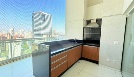 Apartamento à venda com 2 suítes em Cidade Monções, São Paulo, SP