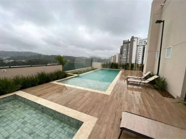 Apartamento à venda com 3 quartos, sendo 2 suítes,  em Barueri, Barueri, SP