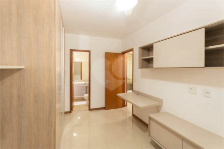 Apartamento à venda com 2 quartos, sendo 1 suíte, em Tijuca, Rio de Janeiro, RJ