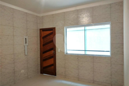 Casa à venda com 1 suíte em Vila Mazzei, São Paulo, SP