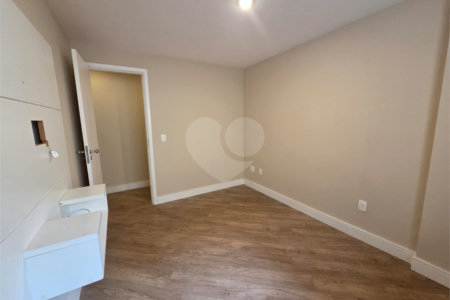 Apartamento à venda com 3 quartos, sendo 1 suíte,  em Tijuca, Rio de Janeiro, RJ