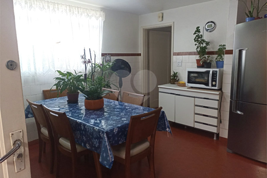 Sobrado à venda com 2 quartos em Tremembé, São Paulo, SP