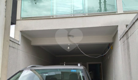 Sobrado à venda com 3 quartos, sendo 1 suíte,  em Tremembé, São Paulo, SP
