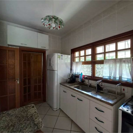 Casa à venda com 3 quartos, sendo 1 suíte, no condomínio Outeiro das Flores 2, Itupeva - SP