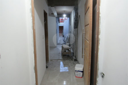 Casa à venda com 1 suíte em Vila Amorim, Suzano, SP