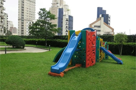 Apartamento à venda com 4 suítes em Vila Suzana, São Paulo, SP