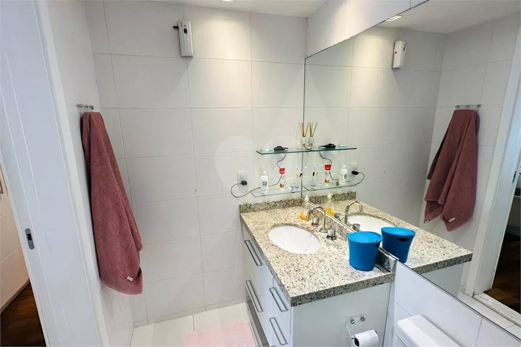 Apartamento à venda com 3 suítes em Vila Mariana, São Paulo, SP
