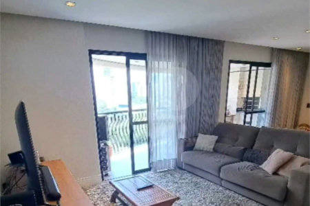 Apartamento à venda com 3 suítes em Alto da Boa Vista, São Paulo, SP