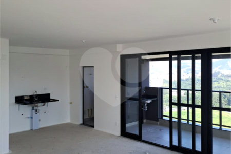 Apartamento à venda com 3 suítes, em Alphagran Alphaville, Barueri, SP