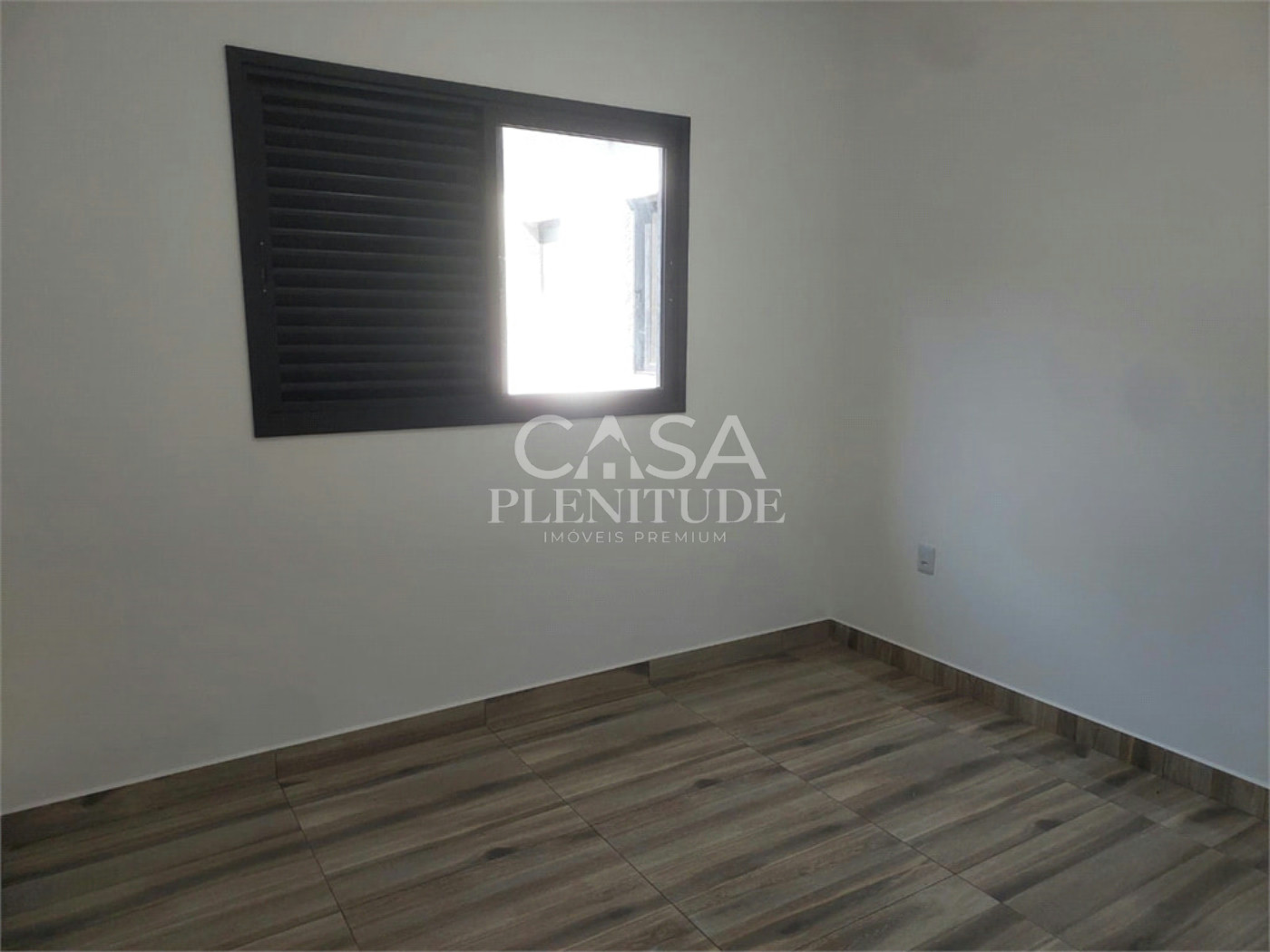 Casa em condomínio à venda com 3 quartos, sendo 1 suíte, em Wanel Ville, Sorocaba, SP