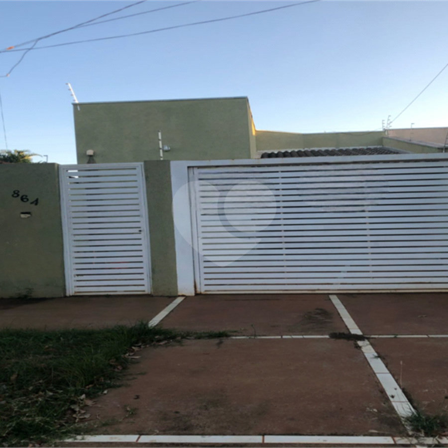 Casa à venda com 2 quartos, sendo 1 suíte, em Parque São Carlos, Três Lagoas, MS
