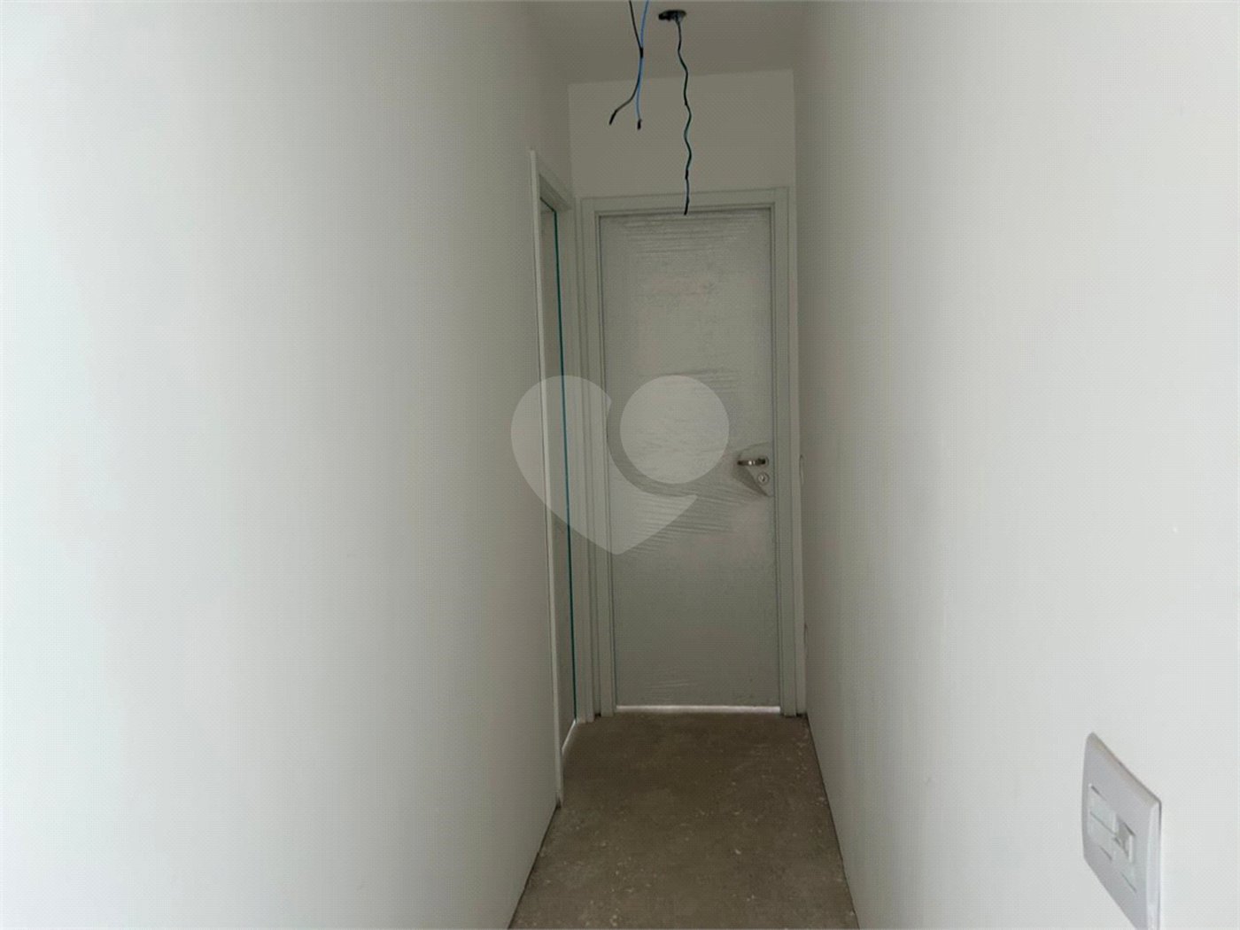 Apartamento à venda com 2 suítes em Cerqueira César, São Paulo, SP