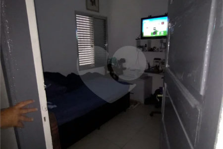 Sobrado à venda com 8 quartos, sendo 3 suítes, em Tucuruvi, São Paulo, SP