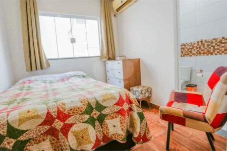 Casa de Vila à venda com 2 suítes em Jardim Simus, Sorocaba, SP