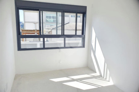 Apartamento à venda com 3 suítes em Cerqueira César, São Paulo, SP