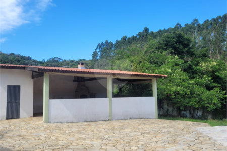 Chácara à venda com 2 quartos, sendo 1 suíte, em Chácaras Copaco, Arujá, SP