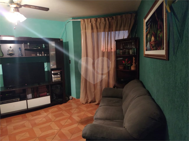 Apartamento à venda com 2 quartos em Jaraguá, São Paulo, SP