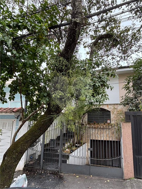 Sobrado à venda com 3 quartos, sendo 1 suíte, em Saúde, São Paulo, SP