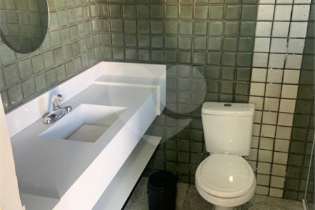 Casa à venda ou para alugar com 7 quartos, sendo 5 suítes,  no condomínio Shambala 3, Atibaia - SP