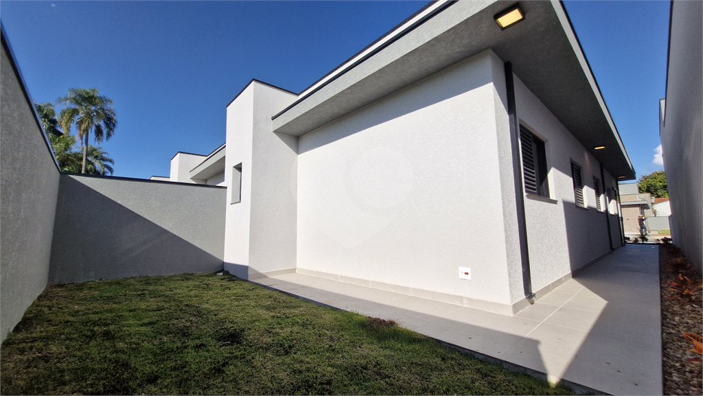 Casa de Vila à venda com 3 quartos, sendo 1 suíte, em Caetetuba, Atibaia, SP
