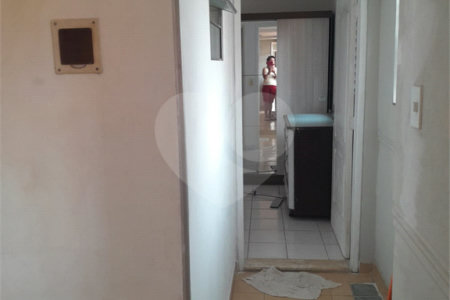 Casa à venda com 2 quartos em Vila Hamburguesa, São Paulo, SP