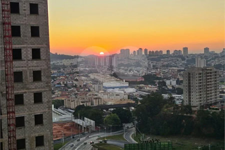 Apartamento à venda com 2 quartos, sendo 1 suíte, em Vila Progresso, Jundiaí, SP