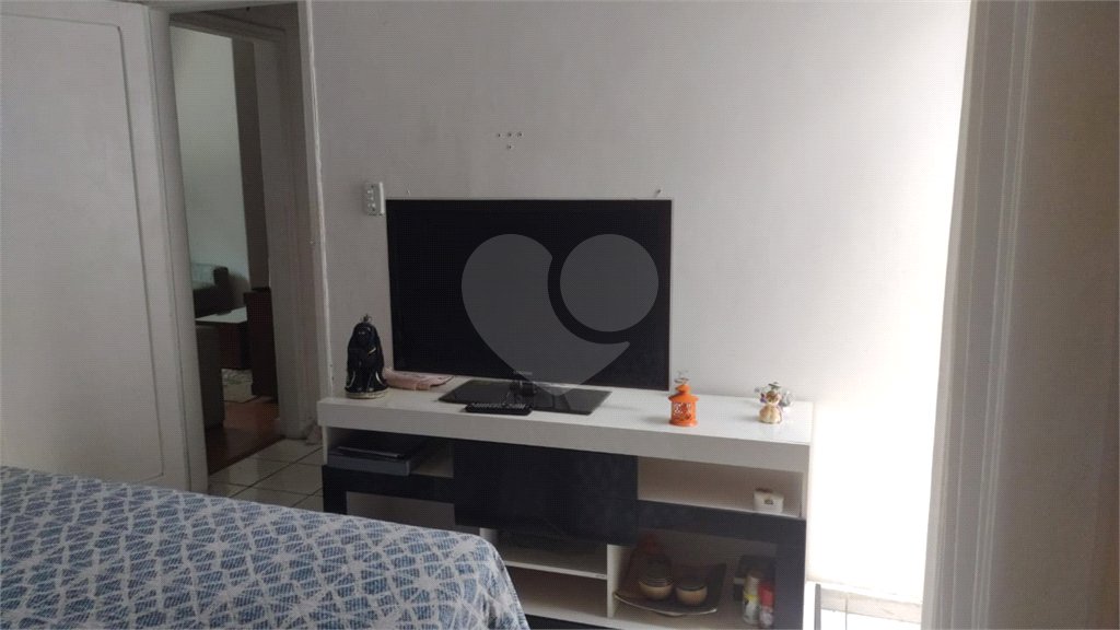 Apartamento à venda com 2 quartos em Pari, São Paulo, SP