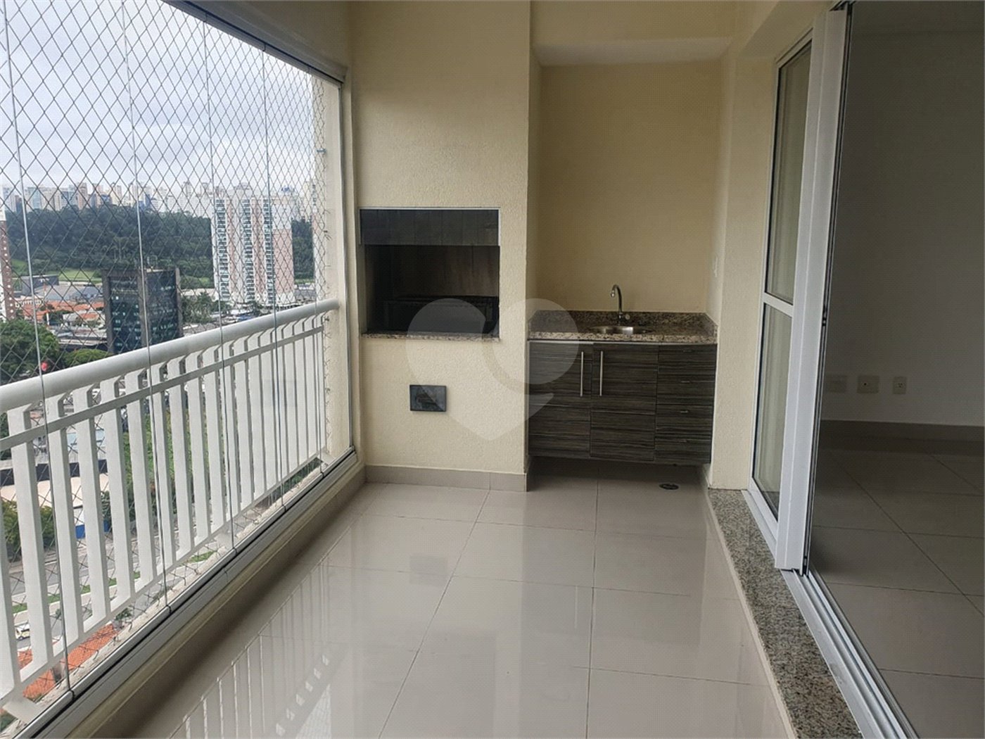 Apartamento à venda com 3 quartos, sendo 1 suíte, em Granja Julieta, São Paulo, SP