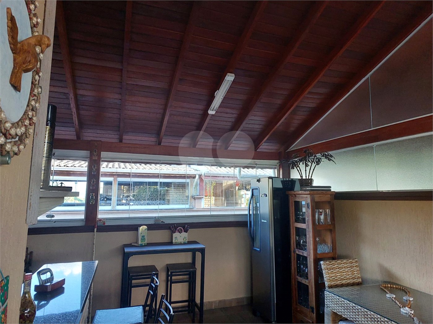 Casa à venda com 3 quartos, sendo 1 suíte, no condomínio Algarve Residencial, São Paulo - SP