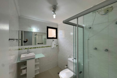 Apartamento com 3 dormitórios para alugar, 80 m² por R$ 4.000,02/mês - Balneário Cidade Atlântica - Guarujá/SP