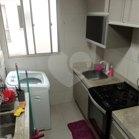 Apartamento no Condomínio Mont Everest.