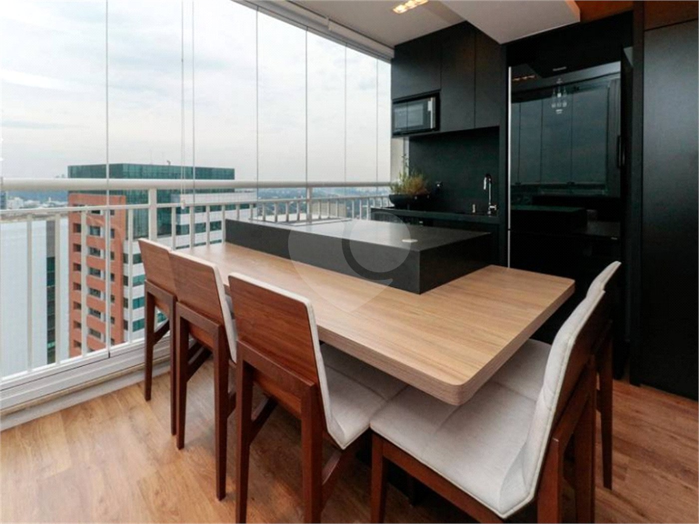 Apartamento à venda com 1 suíte em Pinheiros, São Paulo, SP
