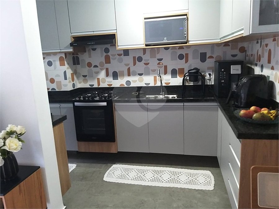 Apartamento à venda com 2 quartos em Jardim Barro Branco, Cotia, SP