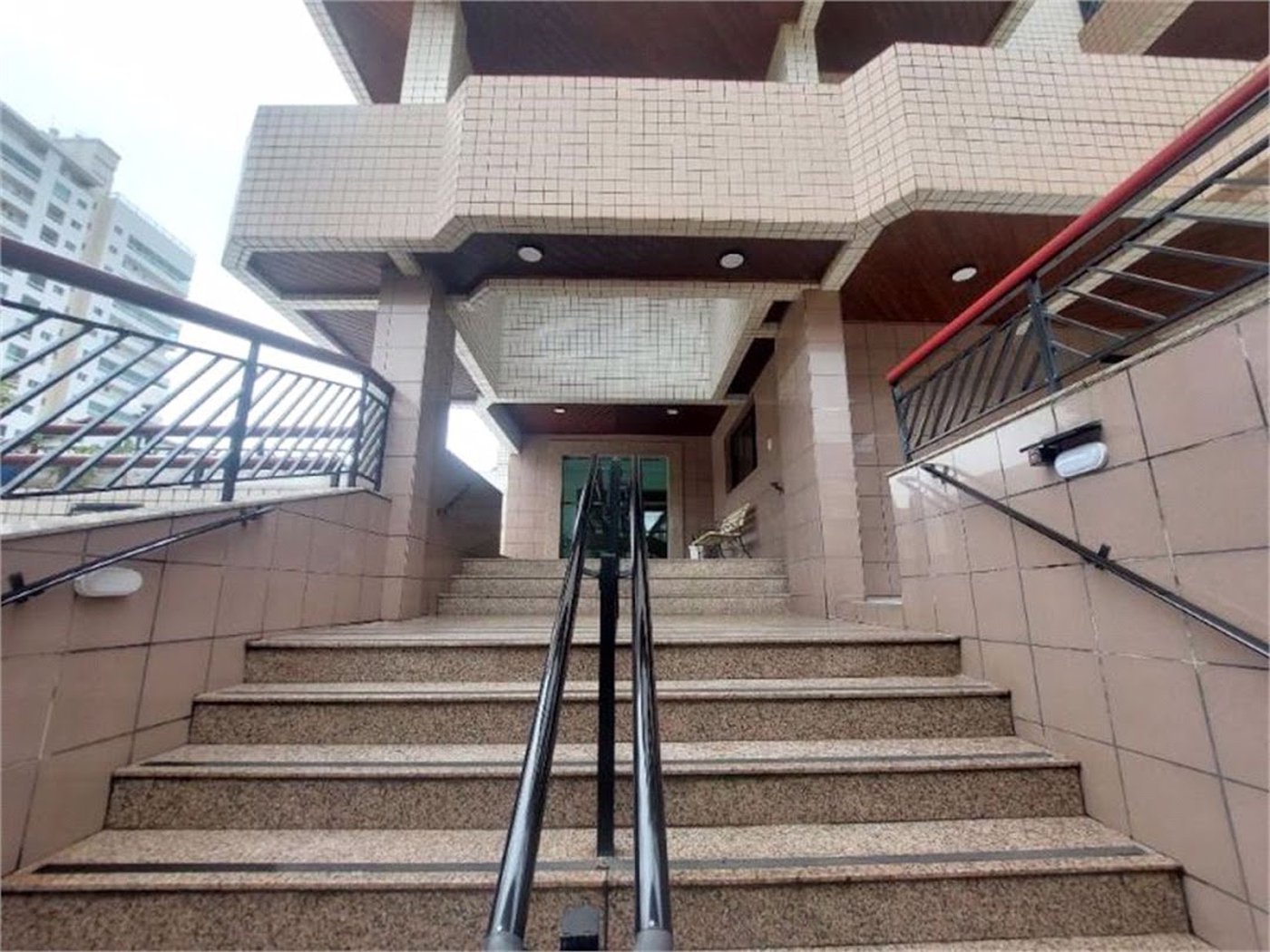 Apartamento Residencial à venda, Boqueirão, Praia Grande - AP0408.