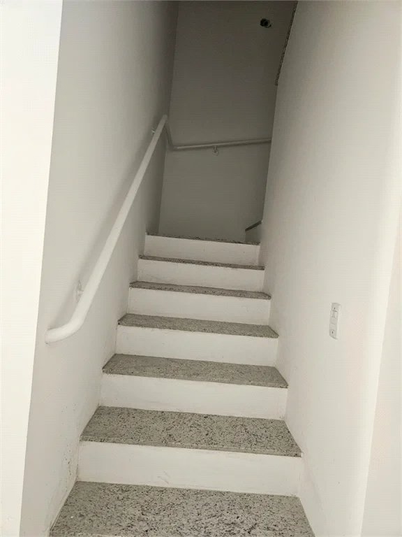 Casa à venda com 2 suítes em Jardim Pinheiros, São Paulo, SP