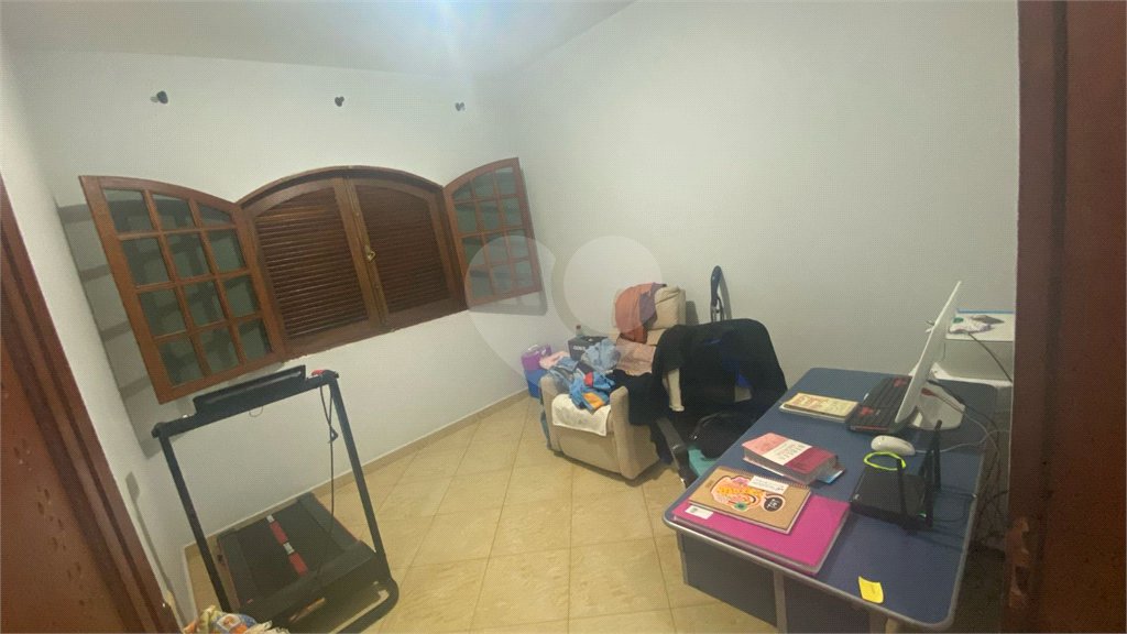 Sobrado à venda com 3 quartos, sendo 1 suíte, em Vila Virgínia, Itaquaquecetuba, SP