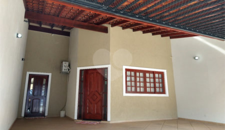Sobrado à venda com 3 quartos, sendo 2 suítes,  em Jardim Hubert, Indaiatuba, SP