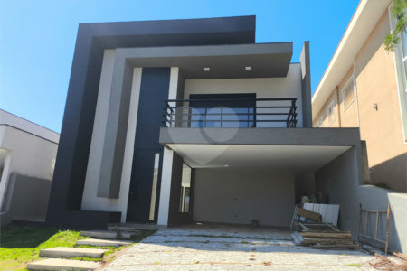 Sobrado à venda com 5 quartos, sendo 3 suítes, em Condomínio Residencial Reserva Ecológica Atibaia, Atibaia, SP