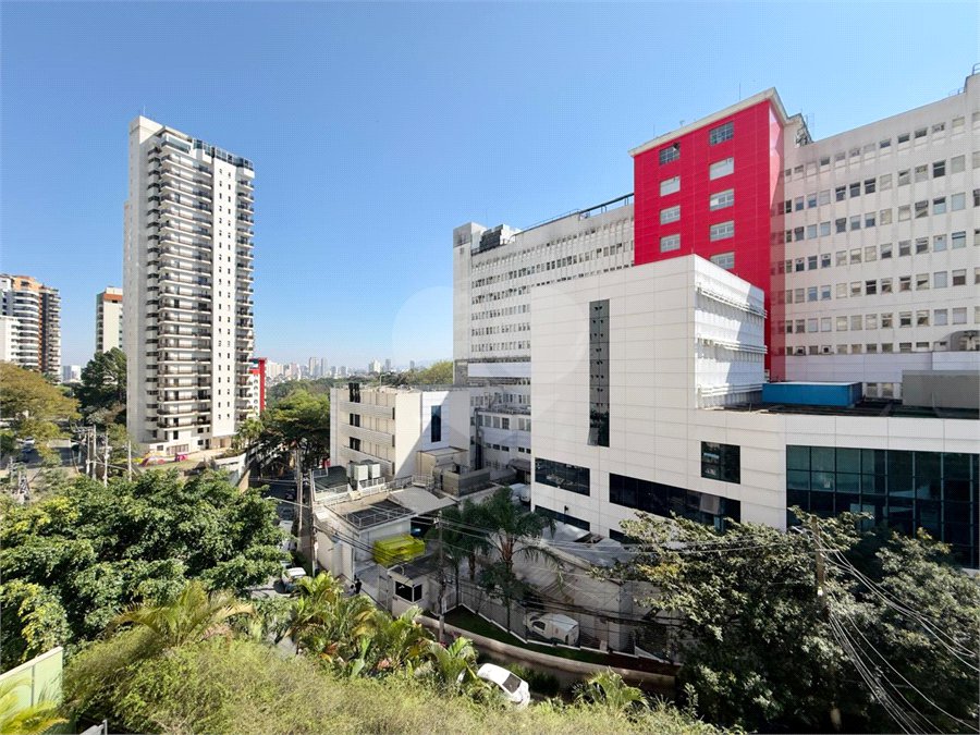 Apartamento à venda com 4 quartos, sendo 2 suítes, em Santana, São Paulo, SP