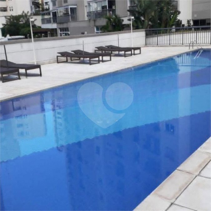 Apartamento à venda com 2 quartos, sendo 1 suíte, em Vila Andrade, São Paulo, SP