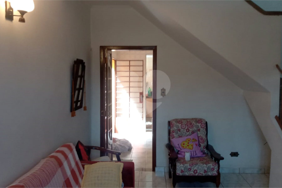 Casa à venda com 3 quartos, sendo 1 suíte, em Vila Medeiros, São Paulo, SP