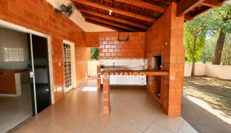 Rancho à venda com 3 quartos, sendo 3 suítes, Três Lagoas - MS
